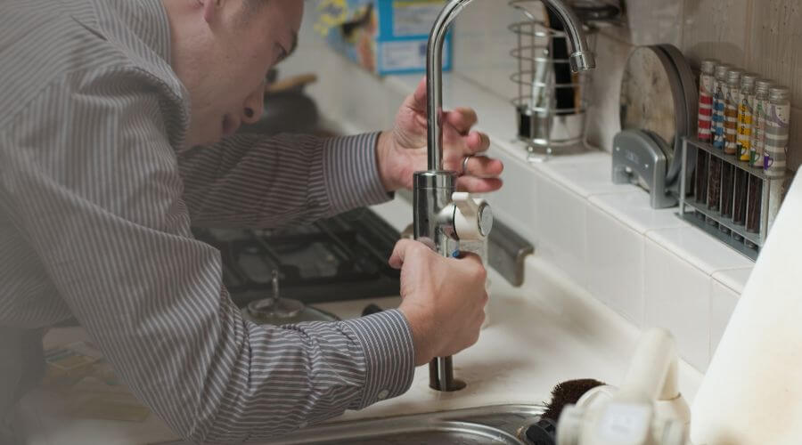 Local annual plumbing maintenance in Opolis, KS